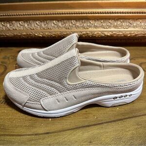 Easy Spirit Traveltime Women's 10 W Tan Leather and Mesh Comfort Clogs Mule NIB